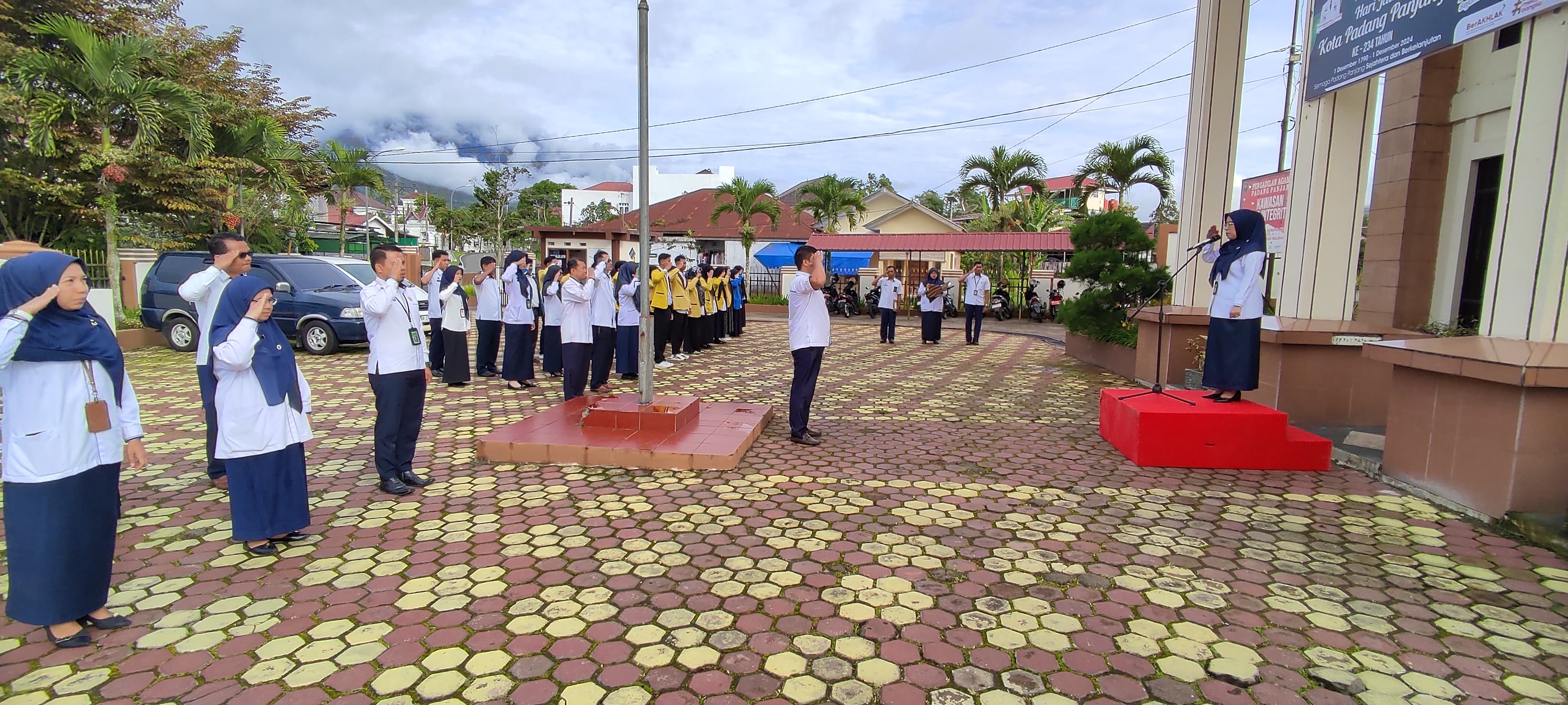 Apel 25 November 2024