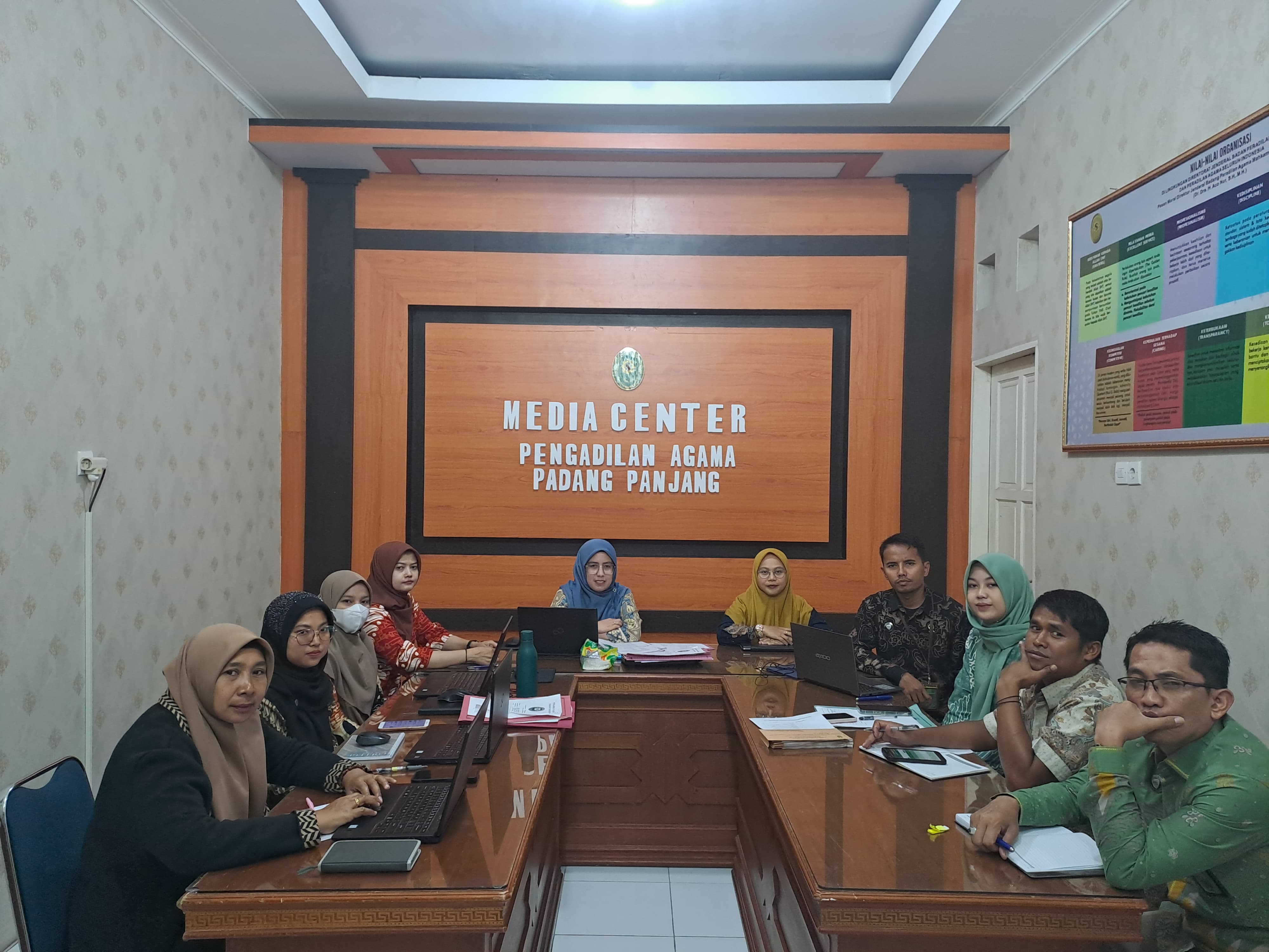 zoom bimtek tenaga teknis 23agus 1