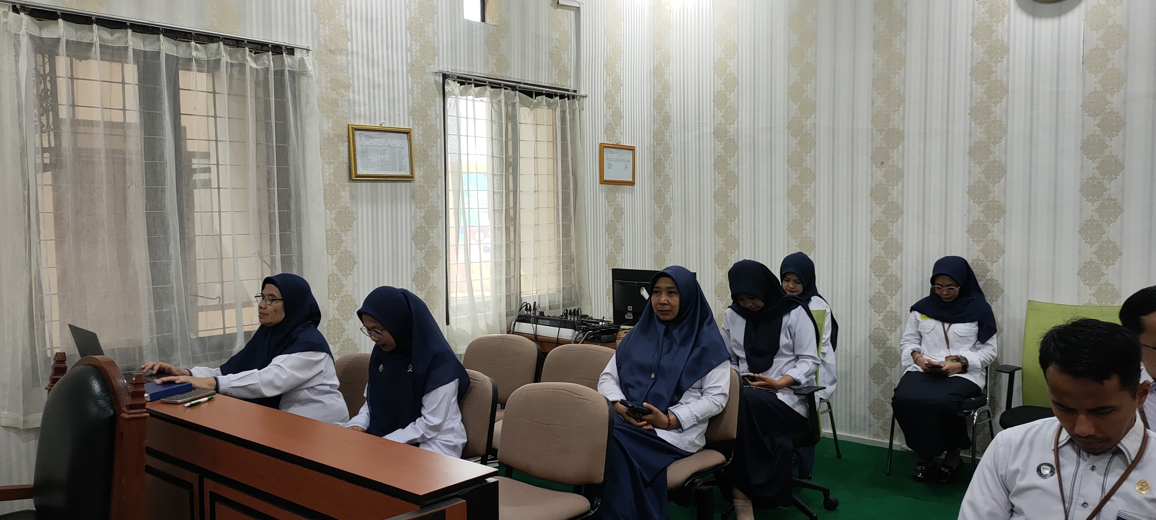 Rapat 20 Januari 2025