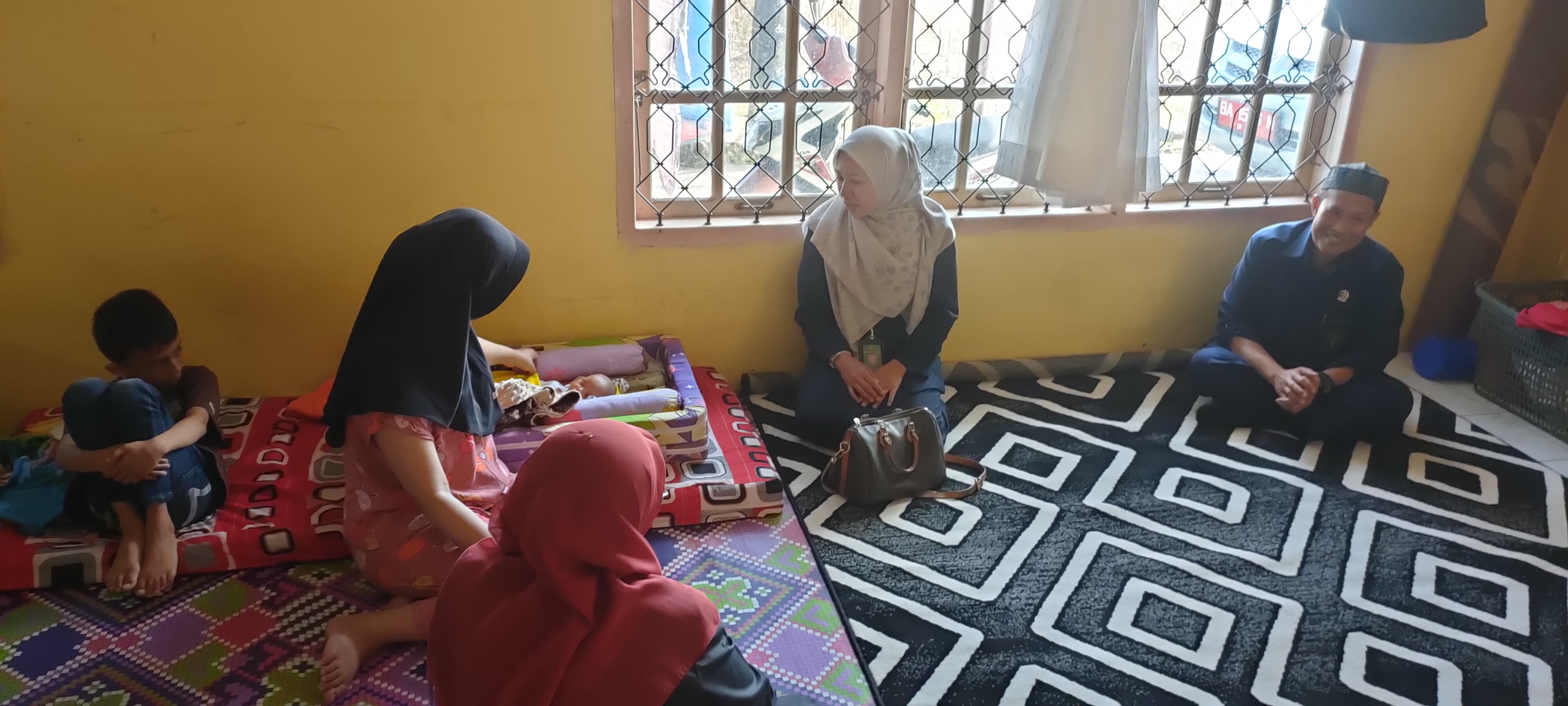 membesuk anak suci 4juni