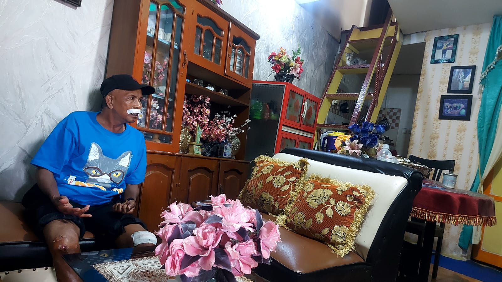 membesuk suami buk tis 17juni 2