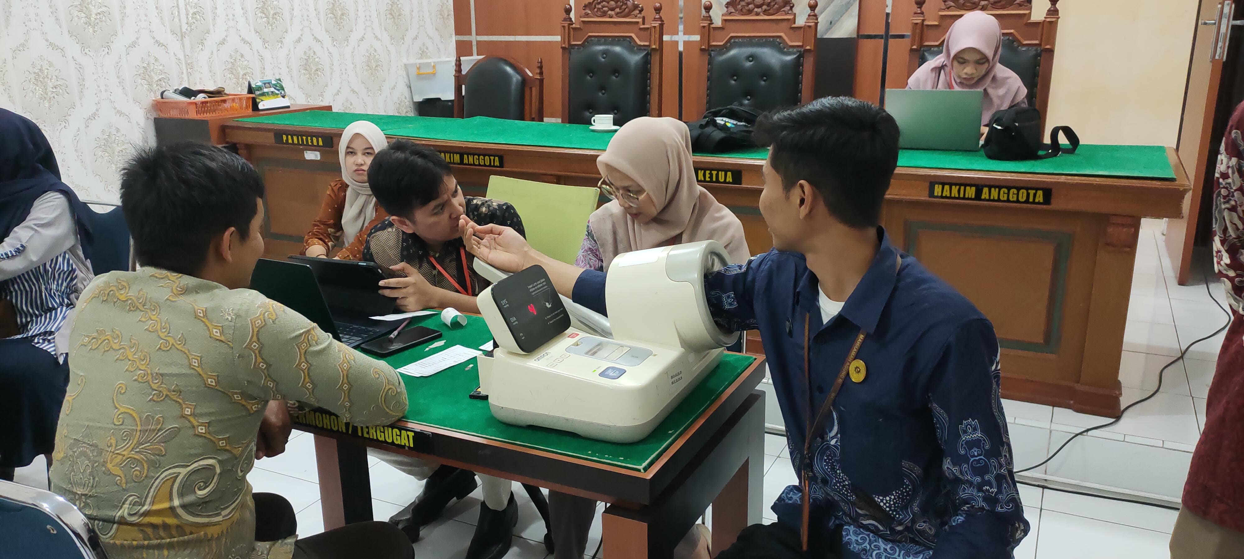 pemeriksaan kesehatan 24jul 3