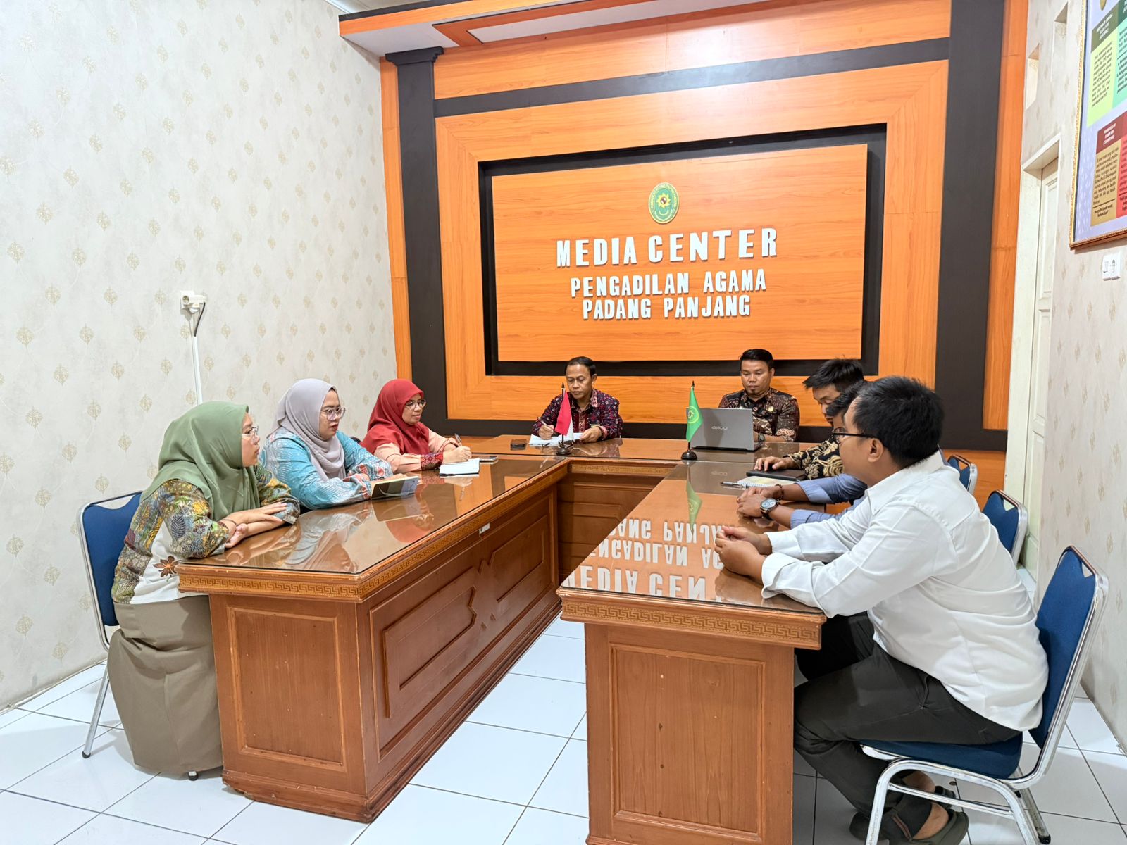 rapat kesekretariatan 30okt 1