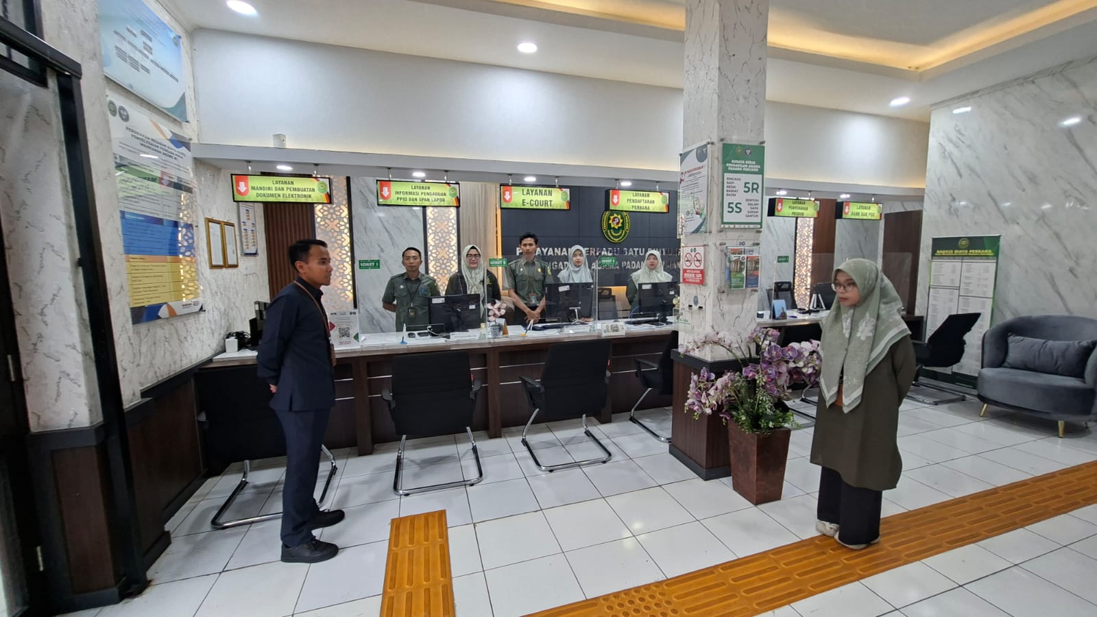 briefing 10mar