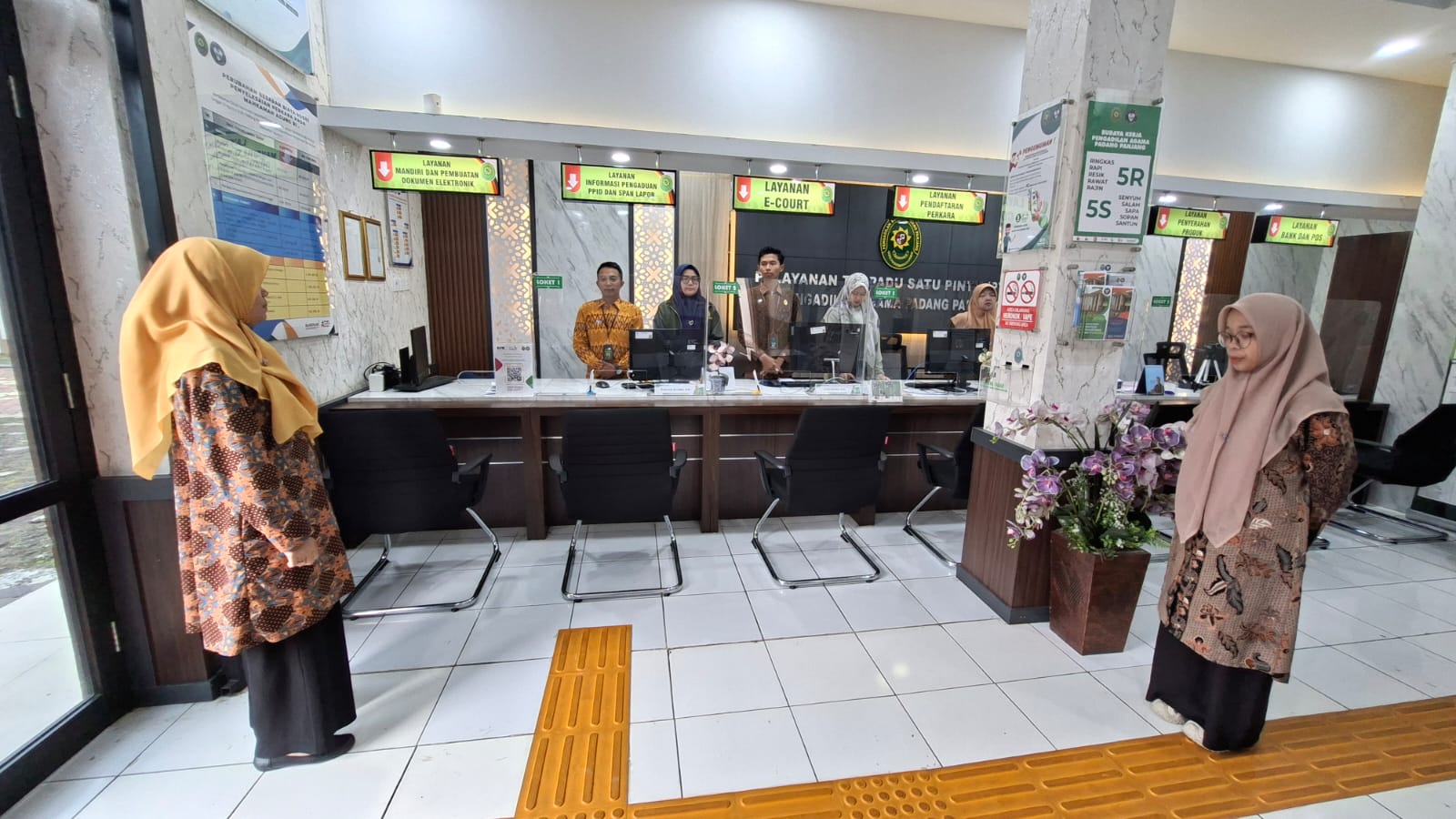 briefing 6mar